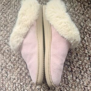MyPillow Size 7 Cozy Pink Fur-Lined Women's Slippers